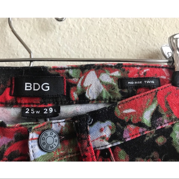 Urban Outfitters BDG Floral Black Denim Pants NWOT - Picture 3 of 3